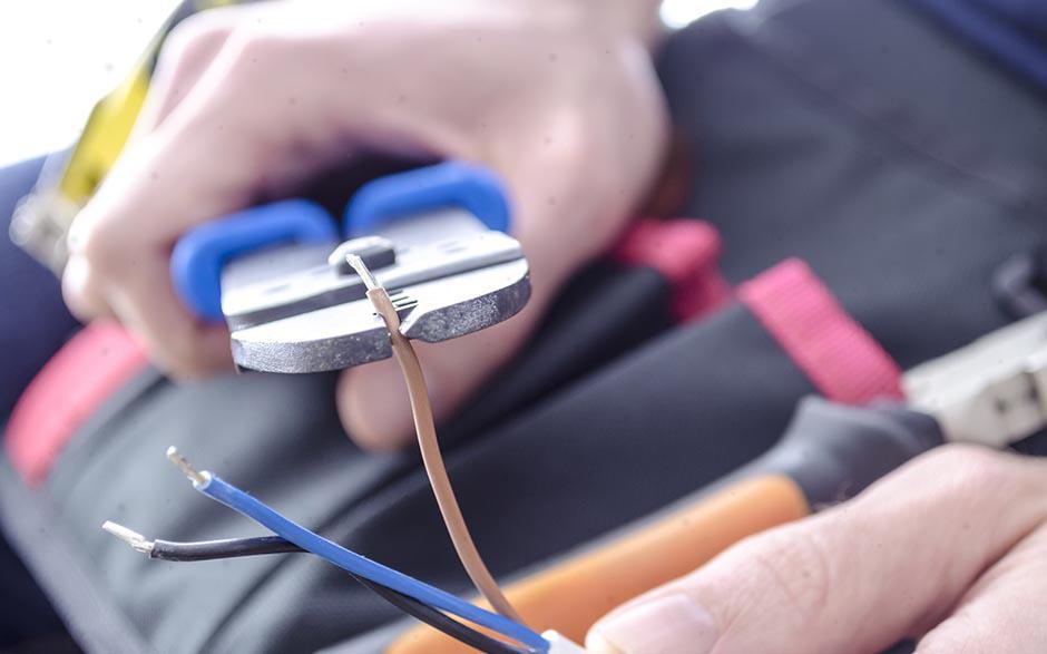 cherche électricien pas cher Grigny