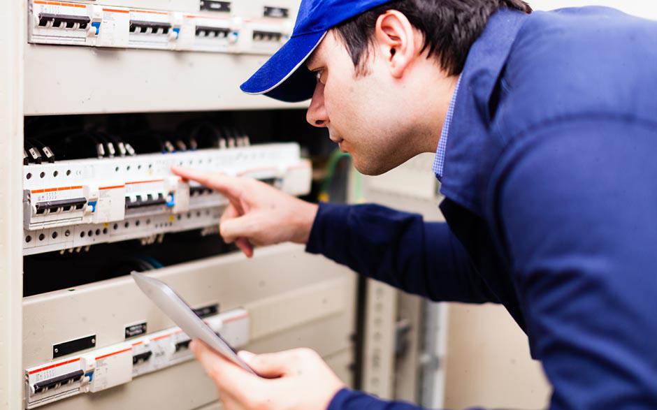 électricien maintenance Quincy-Voisins